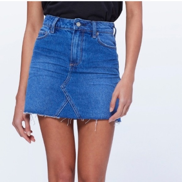 💕$169 Paige Aideen high rise mini skirt💕 - Picture 4 of 6